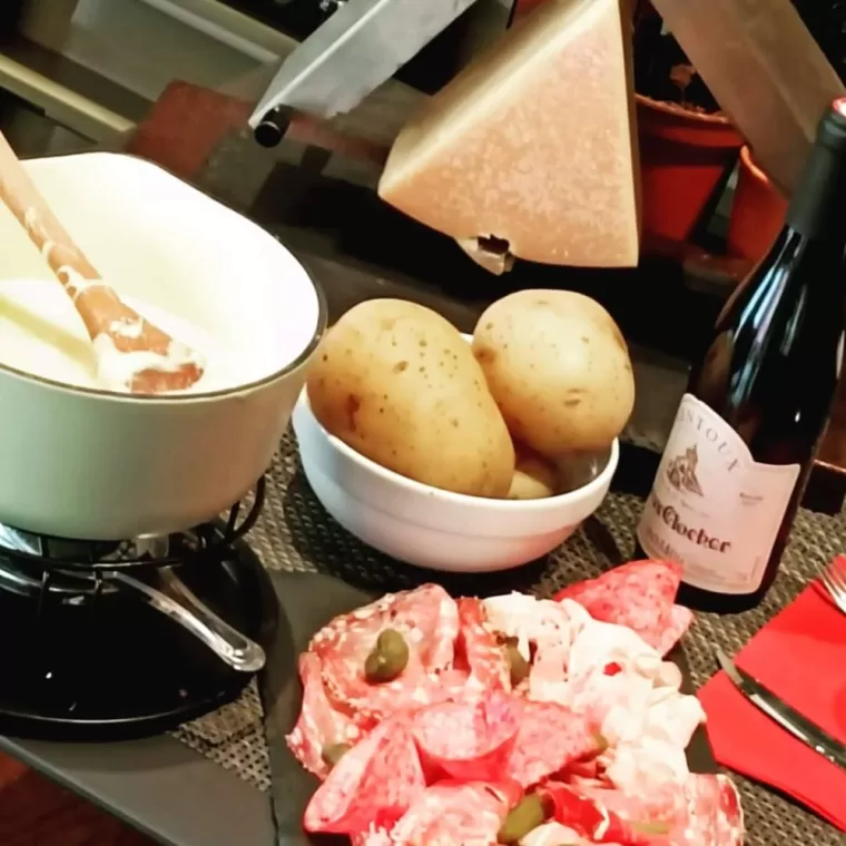 Fondue et raclette savoyarde , Valence, La Cantine