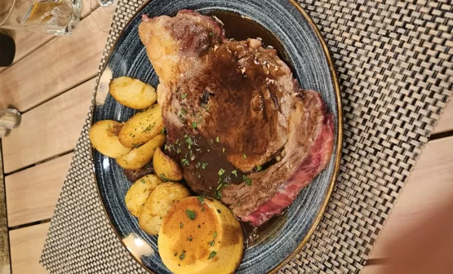 Nos plats maison , Valence, La Cantine
