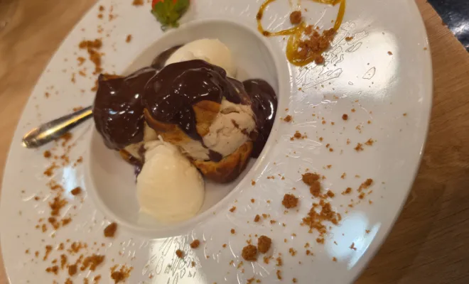 Nos Desserts Maison , Valence, La Cantine